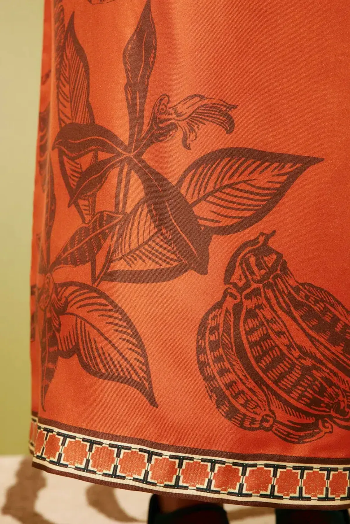 Alémais Monkey Dance Silk Midi Size 12AU - Image 4