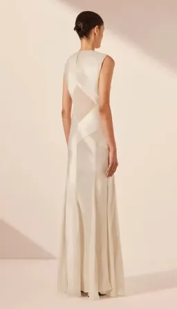 Shona Joy Moraya Godet Maxi Dress Pearl White Size 12 for rent on The Volte - image 4