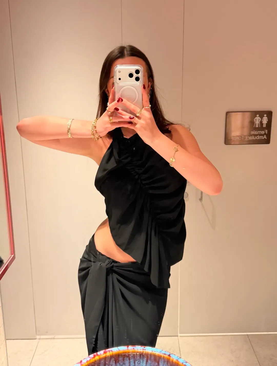 Koster Kulture Bobbies Black Set size S for rent on The Volte - main image