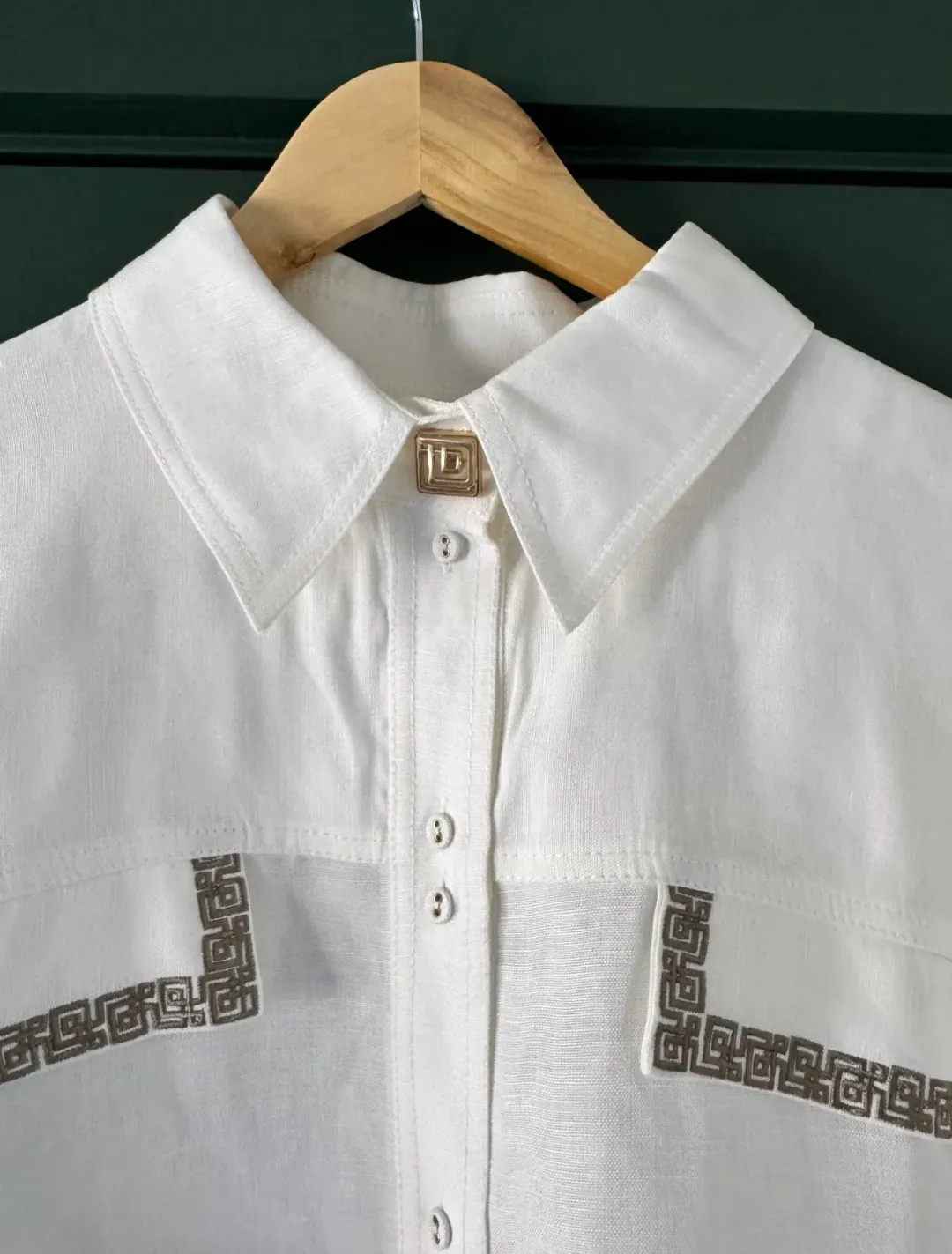 AJE Senses Embroidered Shirt. Size 12 for rent on The Volte - main image