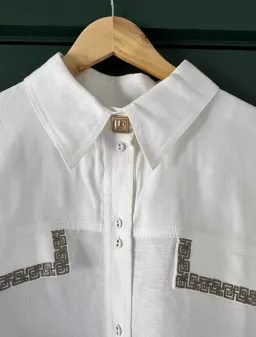 AJE Senses Embroidered Shirt. Size 12 for rent on The Volte - image 3