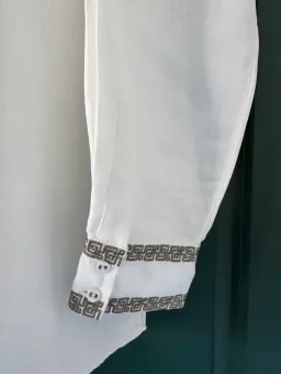 AJE Senses Embroidered Shirt. Size 12 for rent on The Volte - image 2