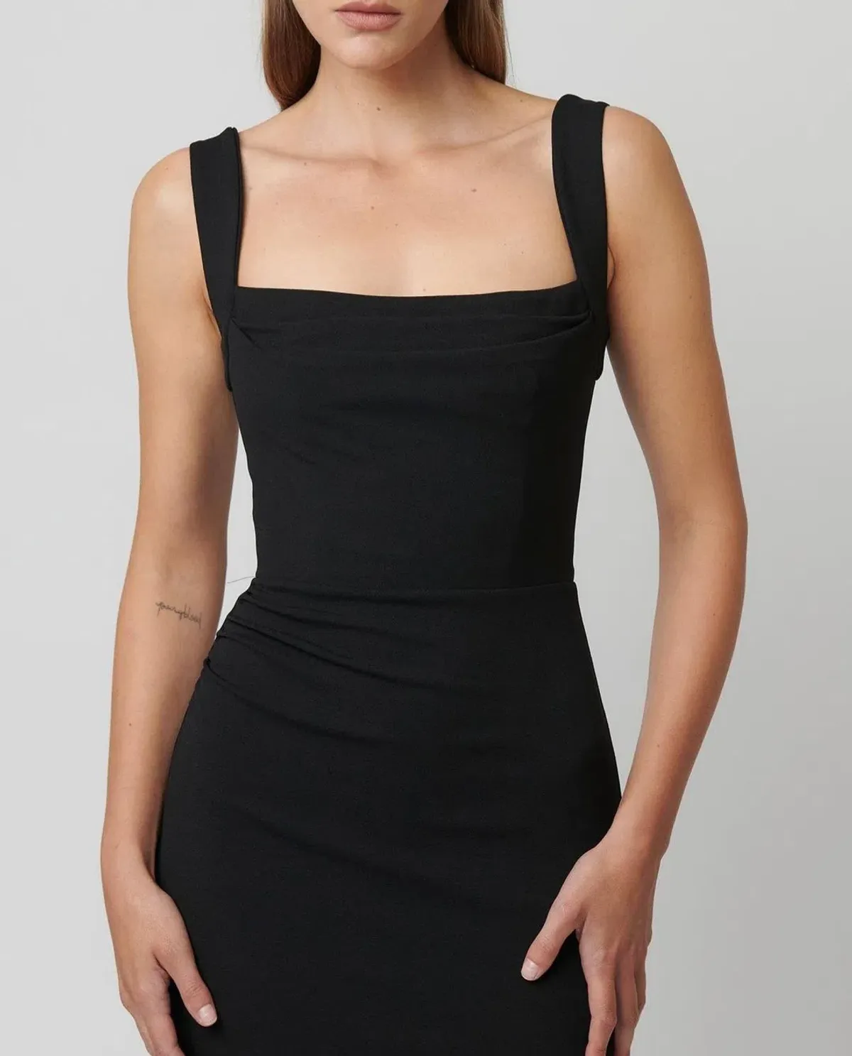 Effie Kats Marbella Gown size S/8 in black - Image 4