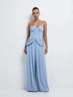 Soraya Set for rent on The Volte - image 1