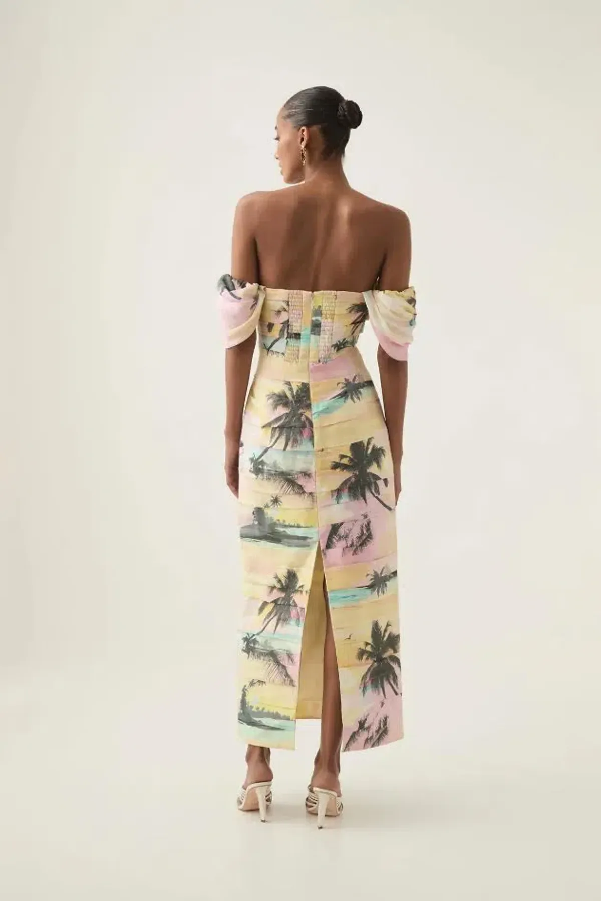 🌸 NEW AJE Zara Gathered Maxi Dress – Tropical Sunset Sky – Size AU 8 - Pink / Blue / Yellow🌸 - Image 5