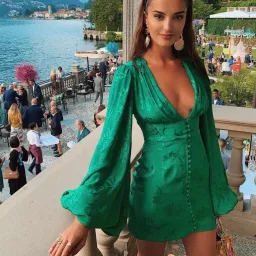 Rat & Boa Isabella Long Sleeve Mini Dress In Green | Size XS AU 6 for rent on The Volte - image 1