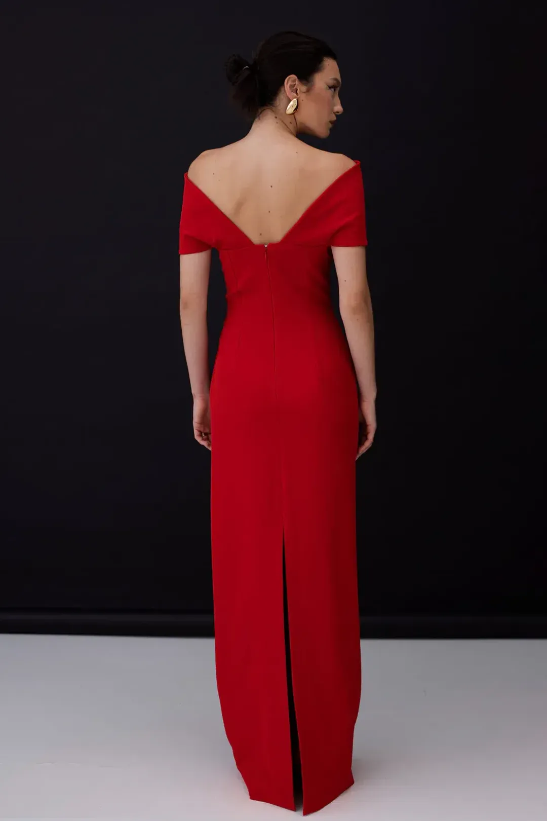 Red Muse by Moos Studio Size 34 for rent on The Volte - main image