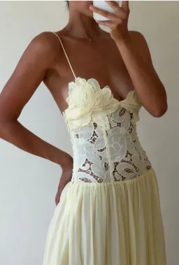 Hansen and Gretel Stephanie Maxi Dress Size M for rent on The Volte - image 2