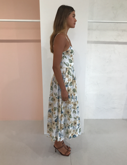 Bec & Bridge Fleurette Midi Dress | Floral Print | Size 8 for rent on The Volte - image 3