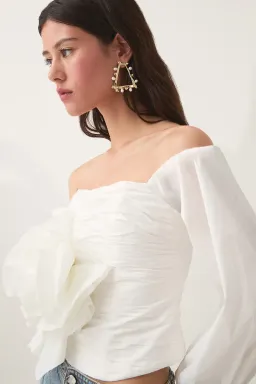 Aje - Parallels Spiral Top for rent on The Volte - image 3