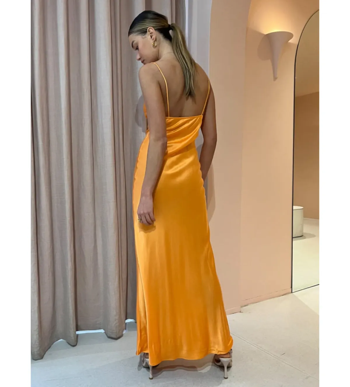 Bec & Bridge Amber V Maxi Dress in Nectarine Orange Size 8 - Image 3