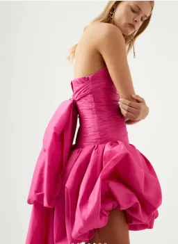 AJE PIACERE BUBBLE HEM MINI DRESS IN FUCHSIA WITH BOW | Size AU 10 for rent on The Volte - image 7