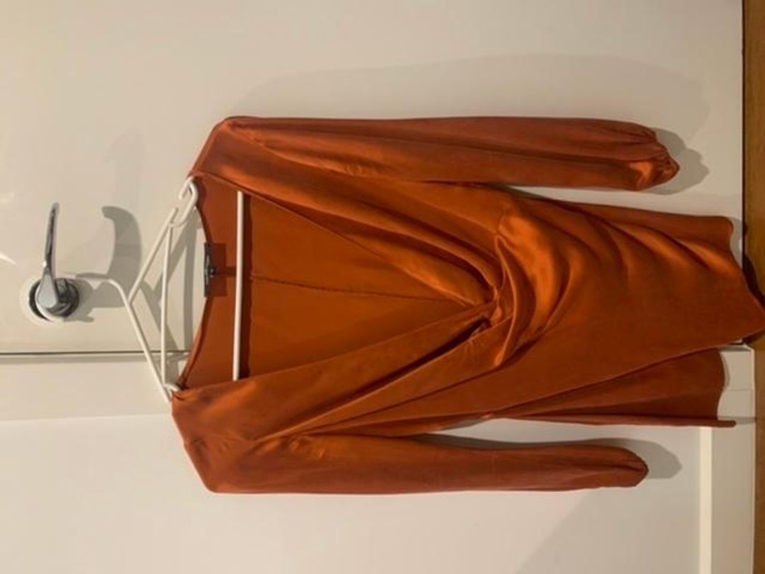 One fell swoop Dream mini size 8 for rent on The Volte - main image