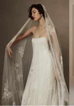 Danielle Frankel Pleated Malfroy Lace Veil for rent on The Volte - image 2