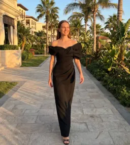 Rachel Gilbert Gia Gown Black Size 1/AU 8 for rent on The Volte - image 1