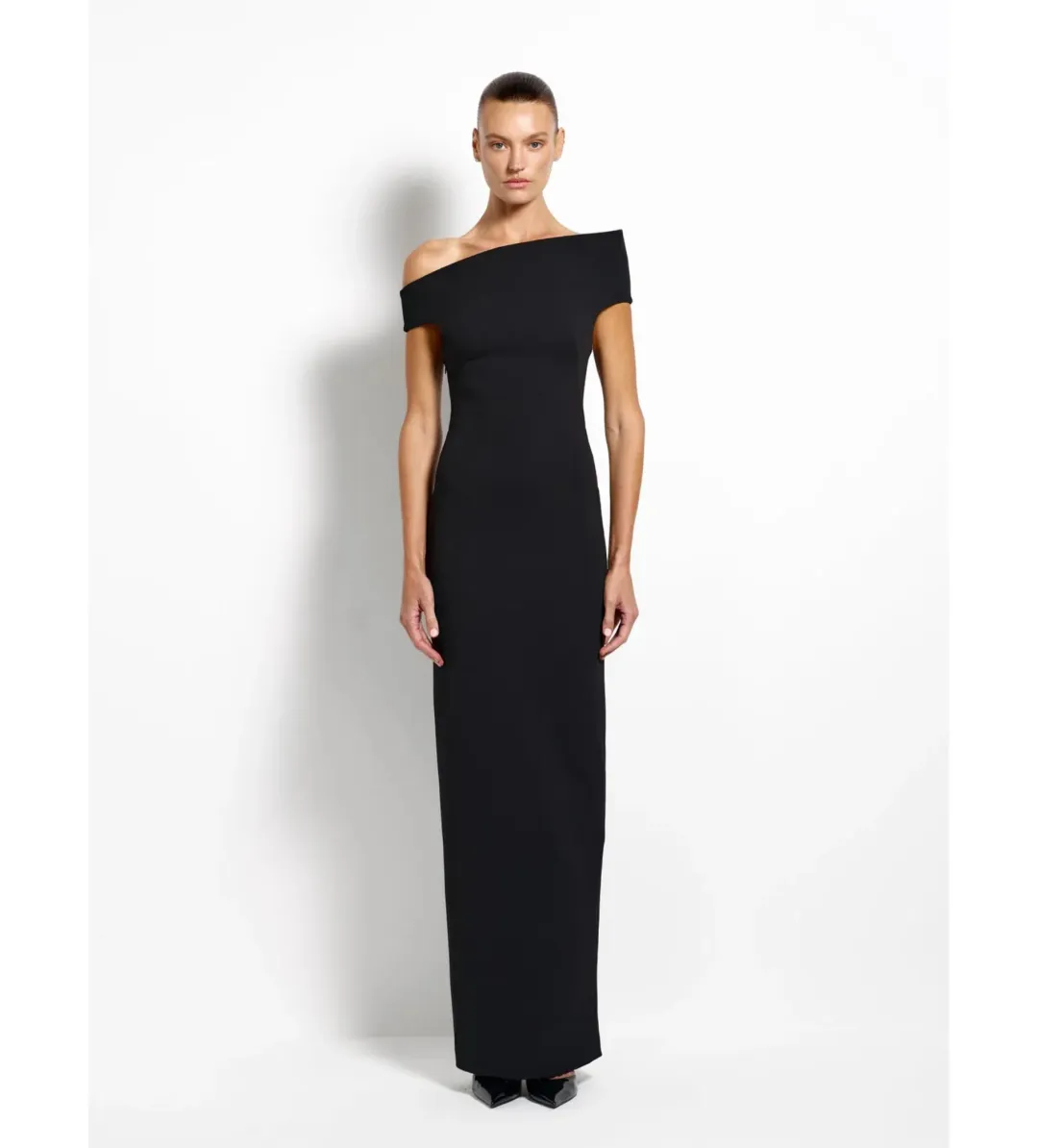 Effie Kats Hayes Gown Black Size 10 for rent on The Volte - main image