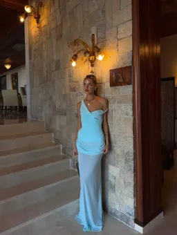 Natalie Rolt Candence Gown blue aqua size 1 (6-8) for rent on The Volte - image 6
