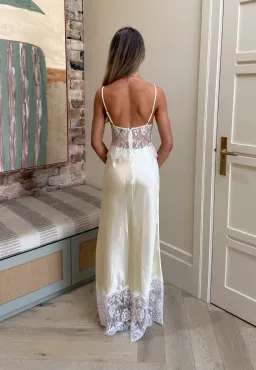 Sneaky Link Lemon Lilah Maxi XS for rent on The Volte - image 3