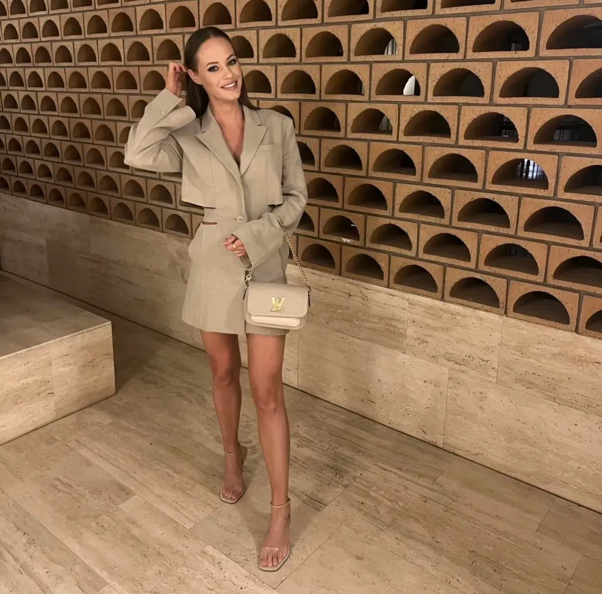 JACQUEMUS Beige Le Raphia 'La Robe Bari' Minidress size 6-8 - Image 1