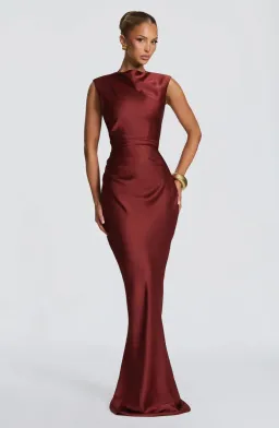 BABY BOO AVIELLE MAXI DEEP RUST / SIZE 6 for rent on The Volte - image 1