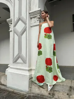 OROTON Posie Geranium Print Gown Size 14 AU for rent on The Volte - image 7