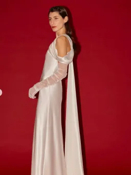 ACLER Ashbourne Gown Ivory Size 8 AU for rent on The Volte - image 2