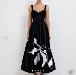 Sheike LOTUS GOWN size 18 for rent on The Volte - image 2