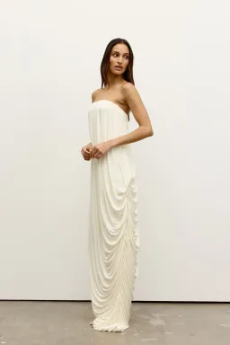 Bayse Callista Maxi Dress Ivory Size 10 / M for rent on The Volte - image 4