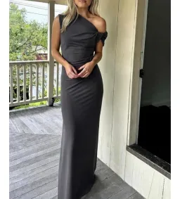 Camilla and Marc Annalise Maxi Dress in Charcoal Size 12 for rent on The Volte - image 2