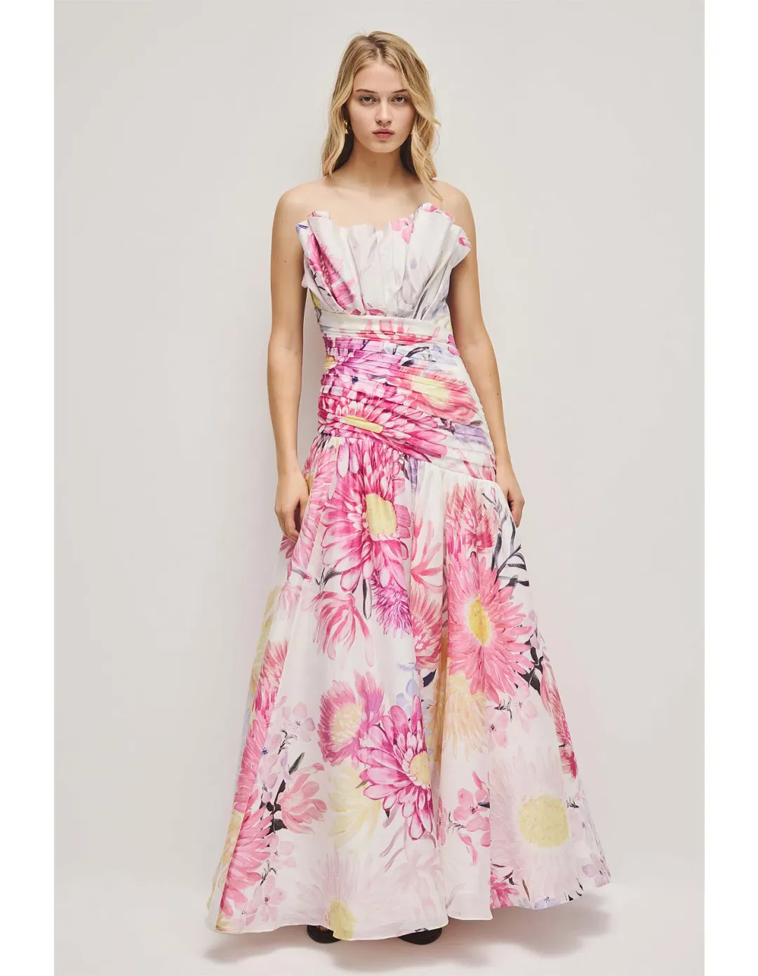 🌸New AJE Reflector Gown - Size 8 - Native Floral Pink - Sleeveless Formal Maxi Dress 🌸 for rent on The Volte - main image