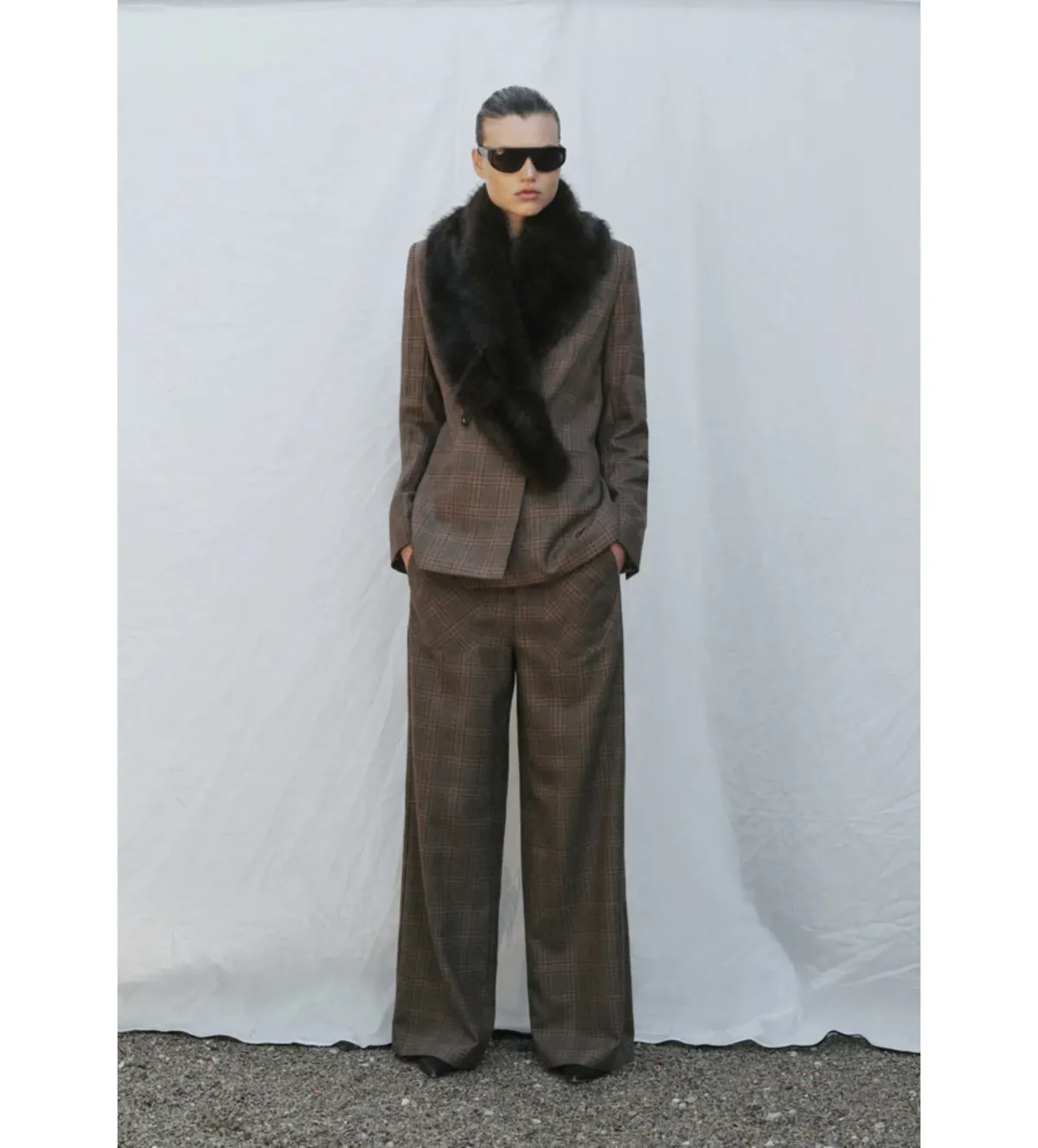 Viktoria & Woods Academia Blazer & Clement Pant Set in Tapestry Check Size 8 - Image 2