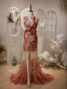 Tarik Ediz Coutre - Coral Embroidered Mermaid Gown Size 6 for rent on The Volte - image 3
