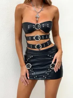 Outcast Lane Mini Skirt Black Faux Leather Size 8 / S — Cocktail, Evening, Night Out for rent on The Volte - image 3