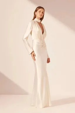 Shona Joy La Lune Plunged Long Sleeve Maxi Cream Size 6 for rent on The Volte - image 2