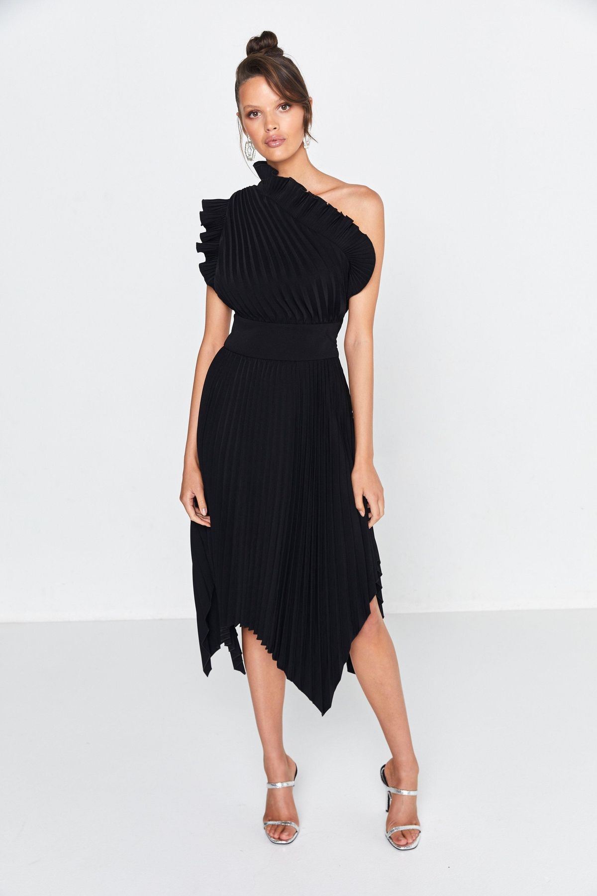 Mossman / Lady Like Dress / Black / Size 8 for rent on The Volte - main image