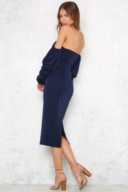 Mossman- The Dark Days Dress for rent on The Volte - image 5