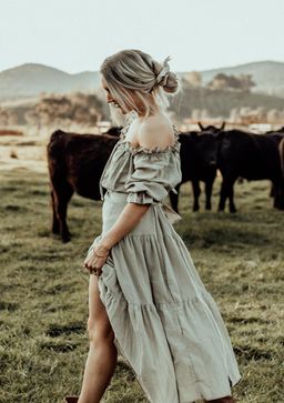 Co & Ry Goldie Maxi Dress Green Size 12 for rent on The Volte - image 3