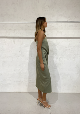 One Fell Swoop Elusive Midi Dress Green Size 12 for rent on The Volte - image 3