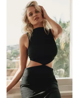 Bec & Bridge Reba Dress Black Size AU 8 for rent on The Volte - image 4