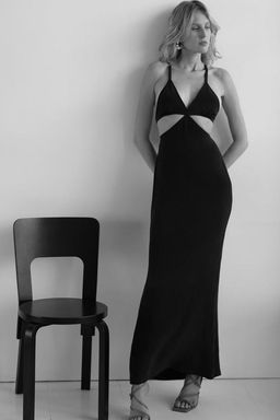 Auteur Studio Anouk Dress Black Size 8 for rent on The Volte - image 4