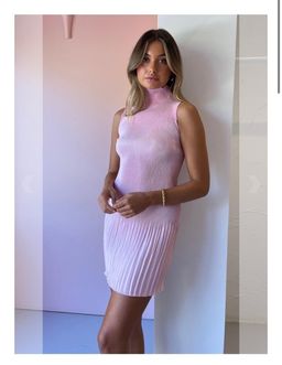 L'Idee Soirée Pleated Mini Dress in Pink Size 8 for rent on The Volte - image 3