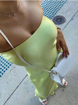 Bec and Bridge Citrus Sweeti Midi Dress Green Size 10 for rent on The Volte - image 3