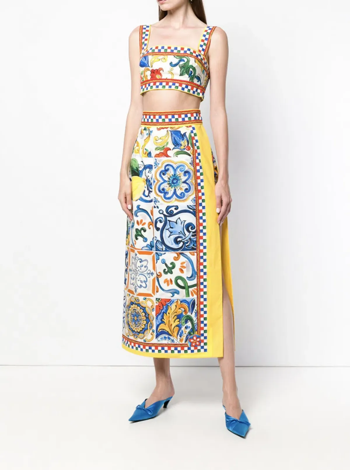 Dolce & Gabbana Majolica Print Two Piece Set Print Size 8 - Image 1