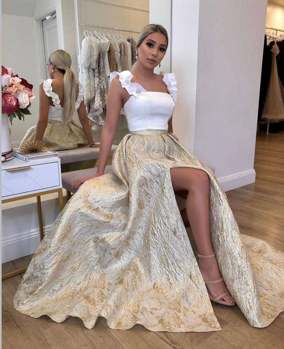 Catwalk Instyle By Marian Rahme “Sahara Two Piece Set” Gold Sizze AU 6 - Image 1