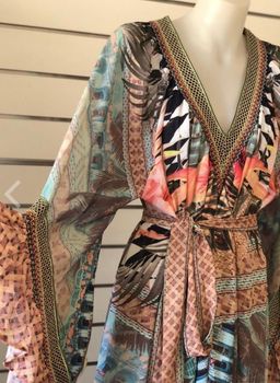 Summer love dress for rent on The Volte - image 5