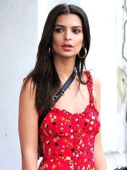 Realisation Par Julia Mini Dress Rouge Fleur Size 4 for rent on The Volte - image 5