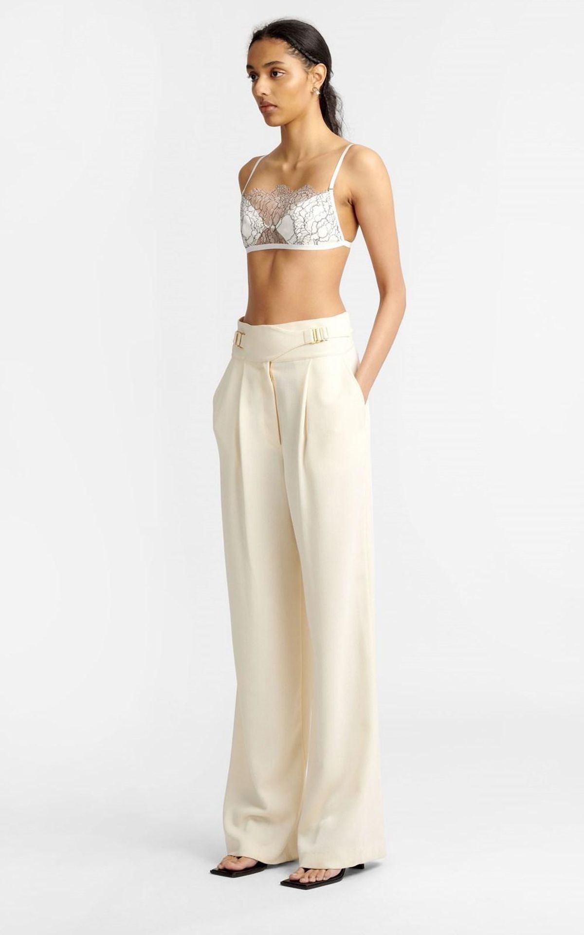 Dion Lee Trace Lace Bandeau white size 8 - Image 2