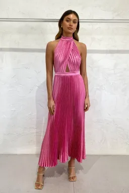 L’idee Renaissance Gown in Hot Pink Size 6 for rent on The Volte - image 3