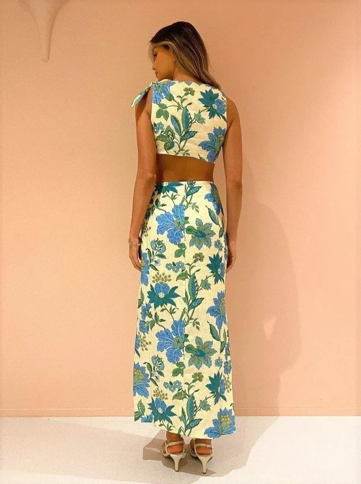 Sir Alexandre Knot Midi Dress In Marguerite Print | AU 6 - Image 3