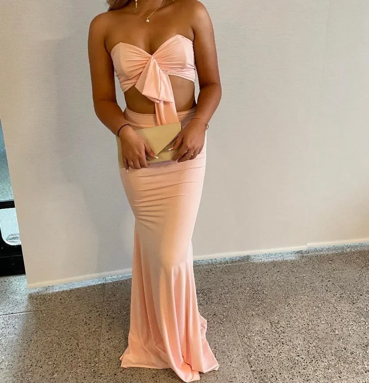 cotton candy kisses for rent on The Volte - main image